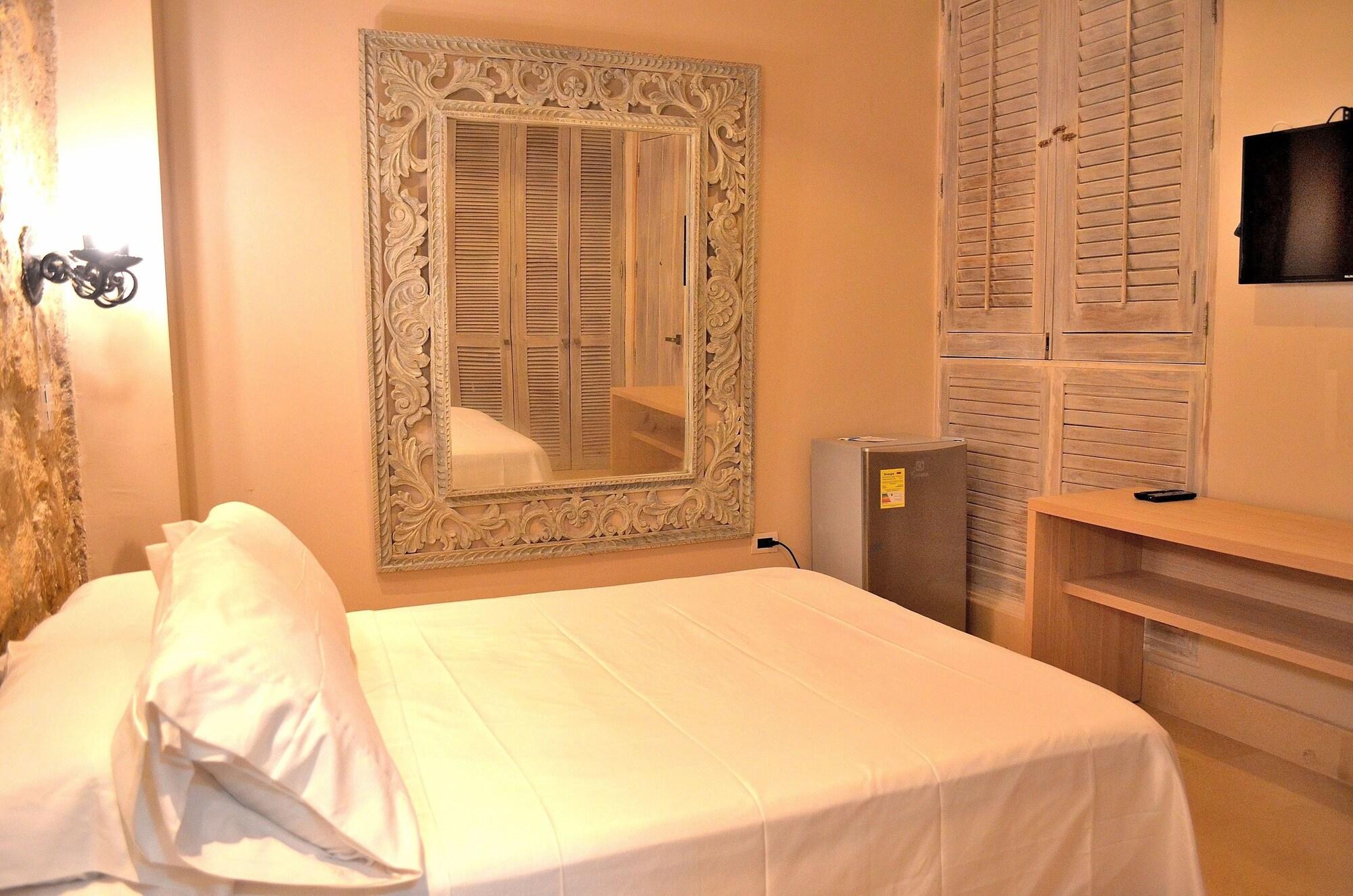 Hotel Puertas De Cartagena エクステリア 写真
